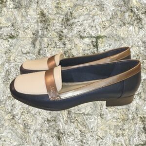 ANNE Klein Loafers